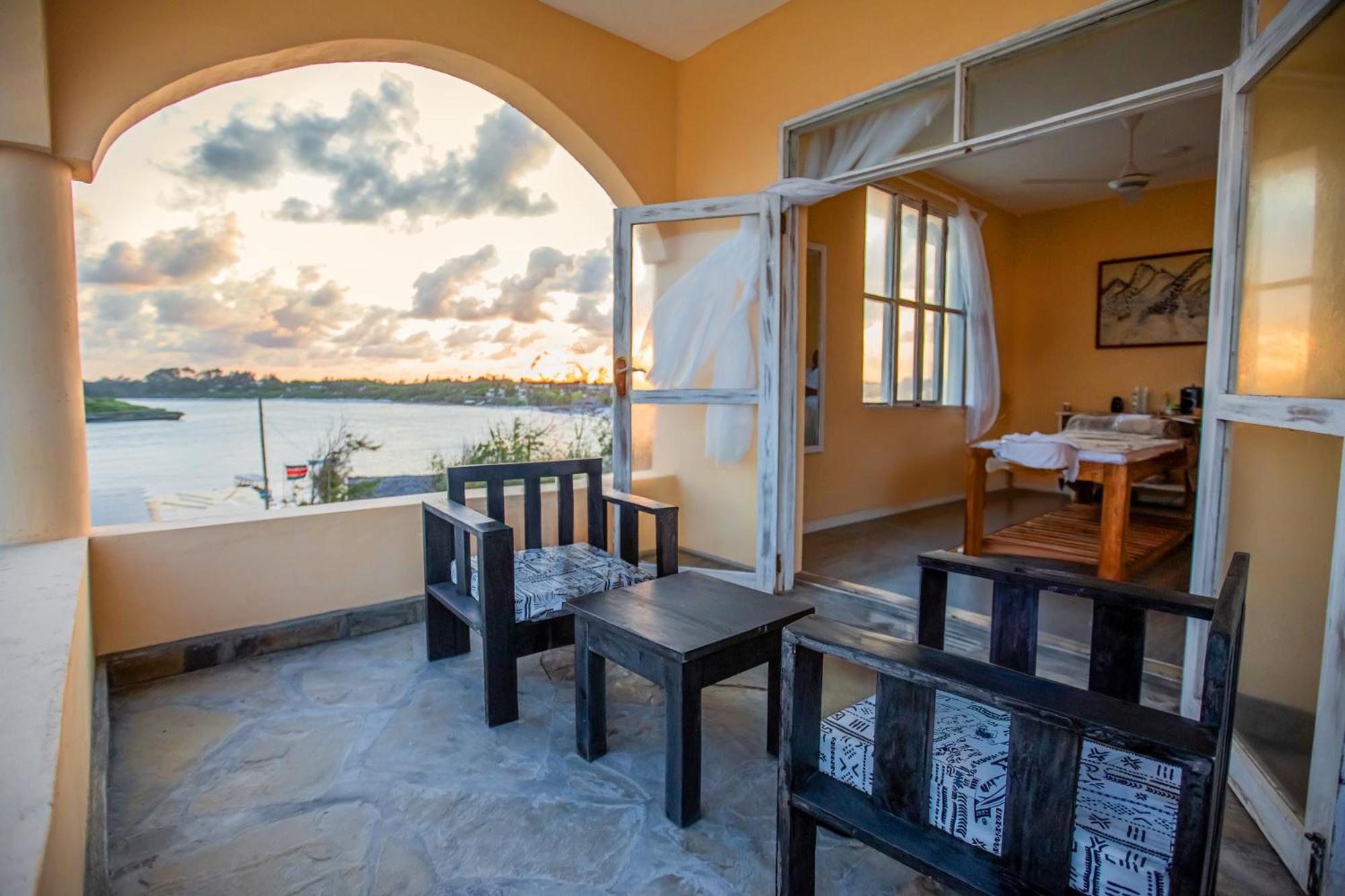 Ahg Lion Beach Resort Watamu Exterior photo